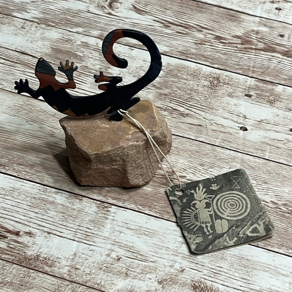NWT The Gecko Lizard by LaZart Collector Series Figurine Southwestern Metal Art - Picture 5 of 11